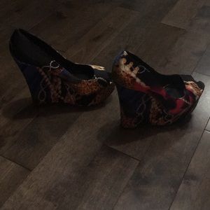Aldo Shoes - Aldo wedge heels - size 8 Aldo Shoes - Aldo wedge heels - size 8